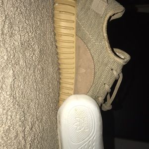 Yeezy Boost 350 
“Oxford Tan”